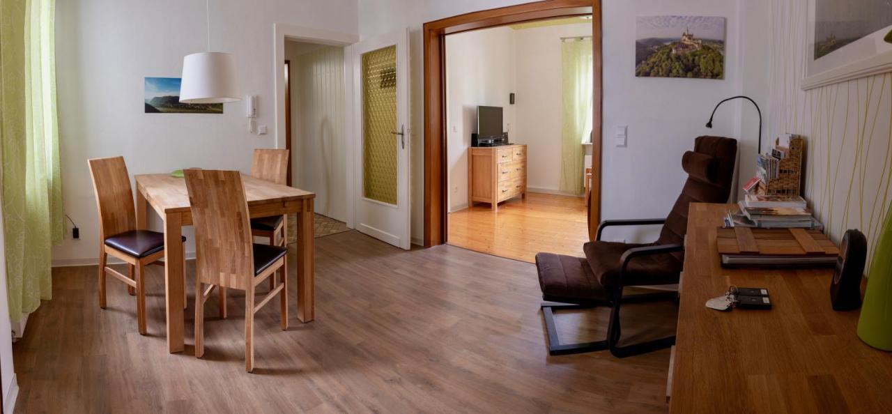 Ferienwohnungen Haus Am Wuerzlaysteig Lehmen المظهر الخارجي الصورة